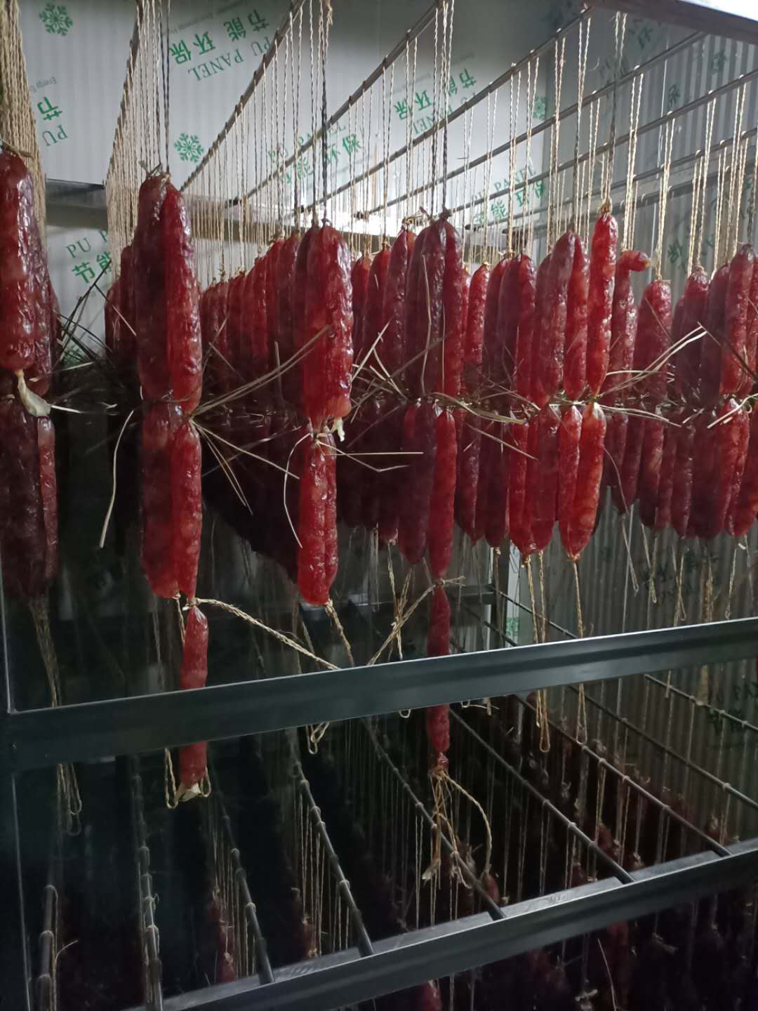 高效能烘干：助力臘腸產(chǎn)業(yè)品質(zhì)升級(jí)