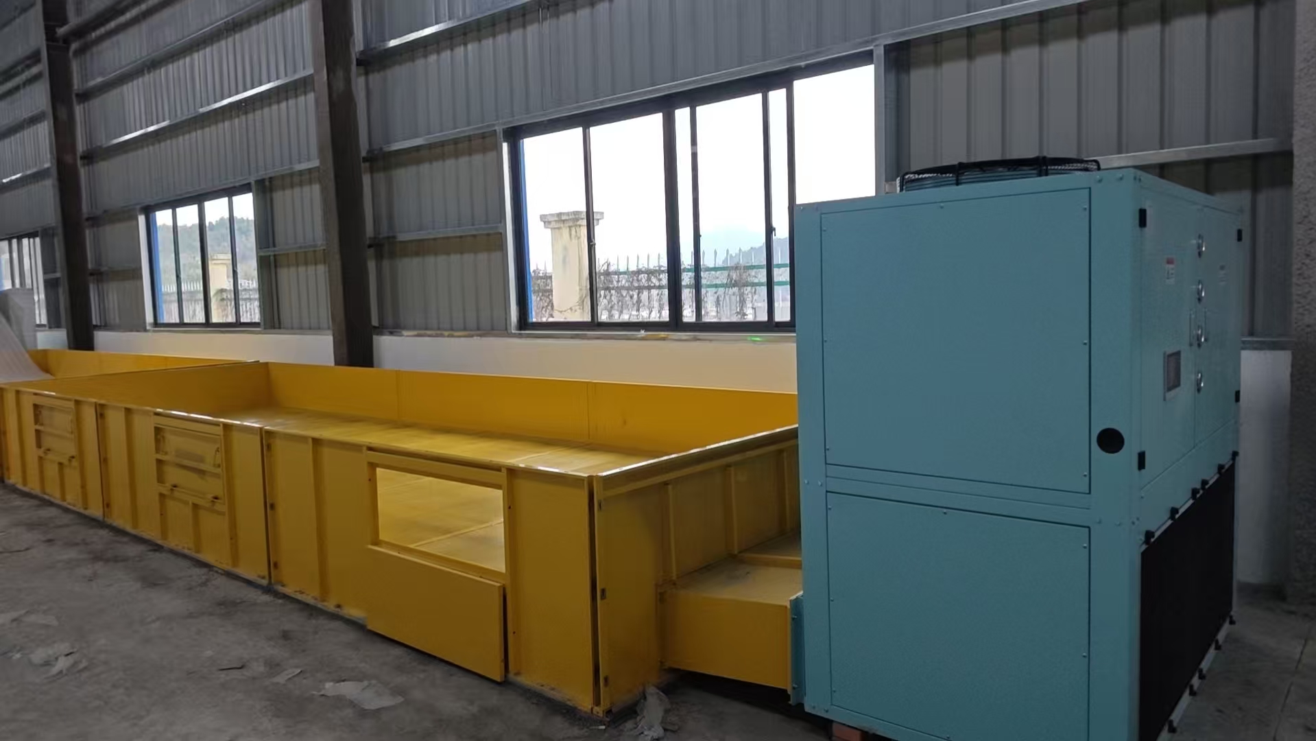 平床式烘干設備安裝完畢準備投入使用